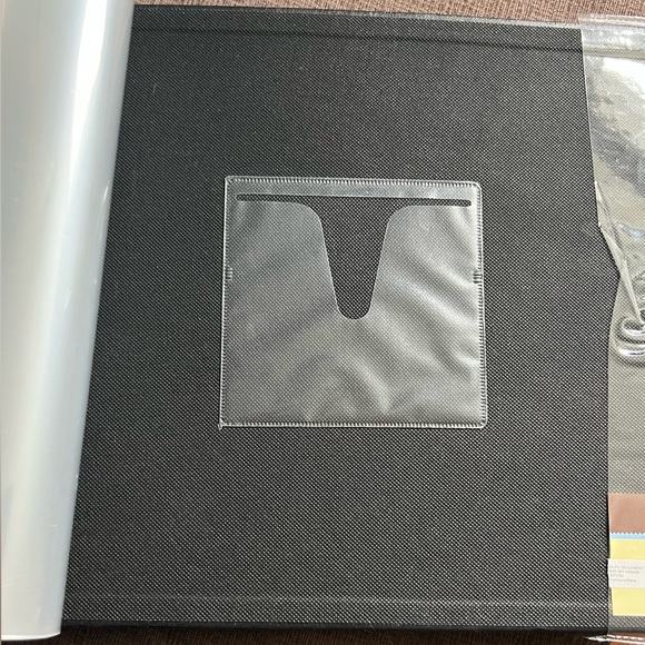 NEW 12x12 inch Black Floral Scrapbook (10-pages included) - Picture 4 of 5